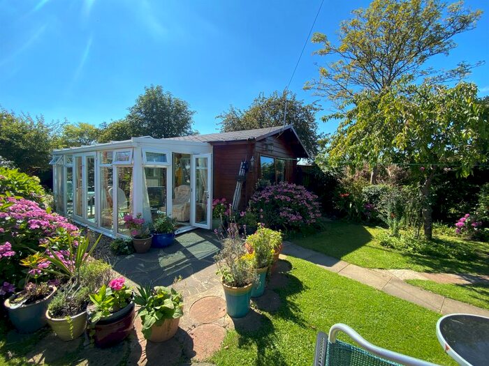 2 Bedroom Lodge For Sale In Green End, Three Holes, Wisbech, PE14