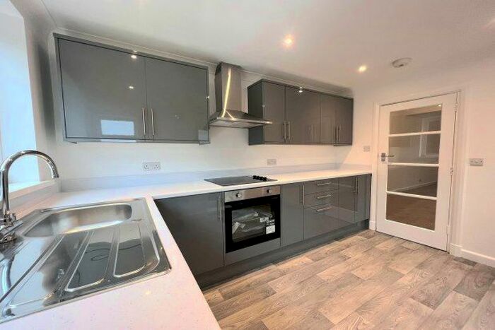 3 Bedroom Property To Rent In Vernon Road, Portsmouth, PO3