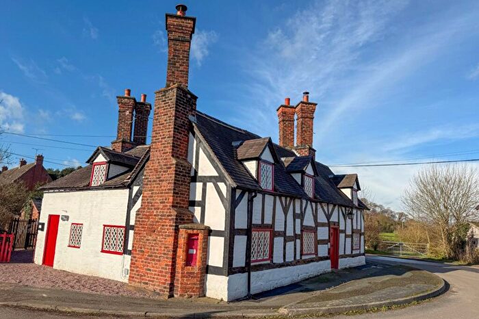 3 Bedroom Semi-Detached House For Sale In Peckforton Road, Beeston, Tarporley, Cheshire, CW6