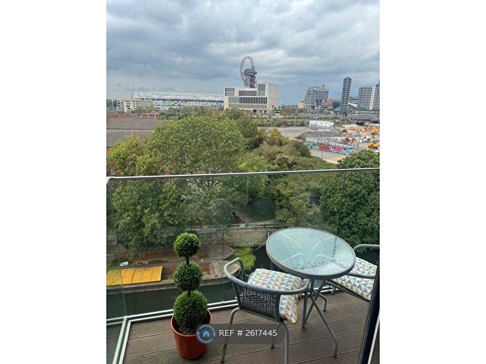 1 Bedroom Flat To Rent In River Heights, London, E15