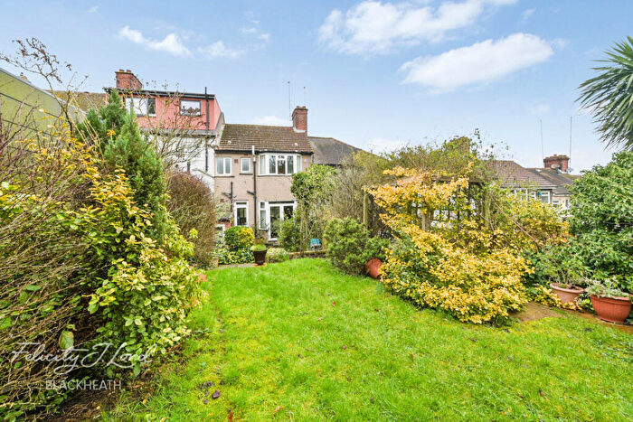 3 Bedroom Terraced House For Sale In Donaldson Road, Shooters Hill, SE18