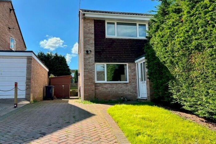 2 Bedroom Semi-Detached House To Rent In Wyre Close, Paignton, TQ4