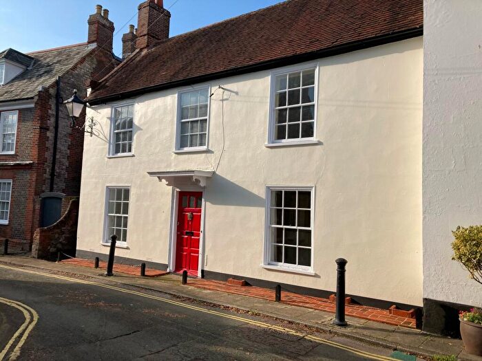 4 Bedroom Semi-Detached House To Rent In Tower Street, Emsworth, PO10
