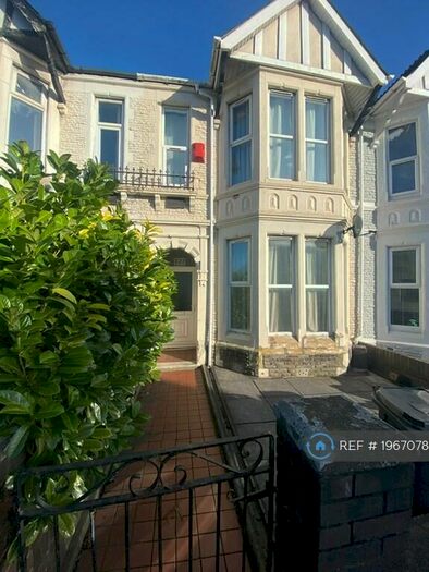 2 Bedroom Flat To Rent In Whitchurch Road, Cardiff, CF14