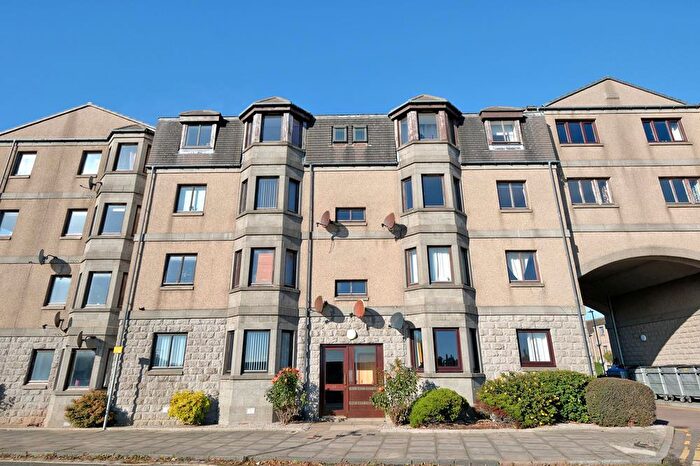 2 Bedroom Flat To Rent In Erroll Street, Ground Floor, Aberdeen, AB24