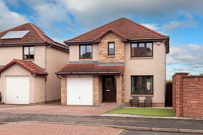 4 Bedroom Detached House For Sale In Moffat Walk, Tranent, EH33