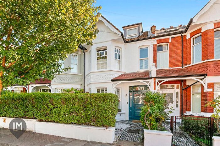 4 Bedroom Terraced House For Sale In Elsenham Street, London, SW18