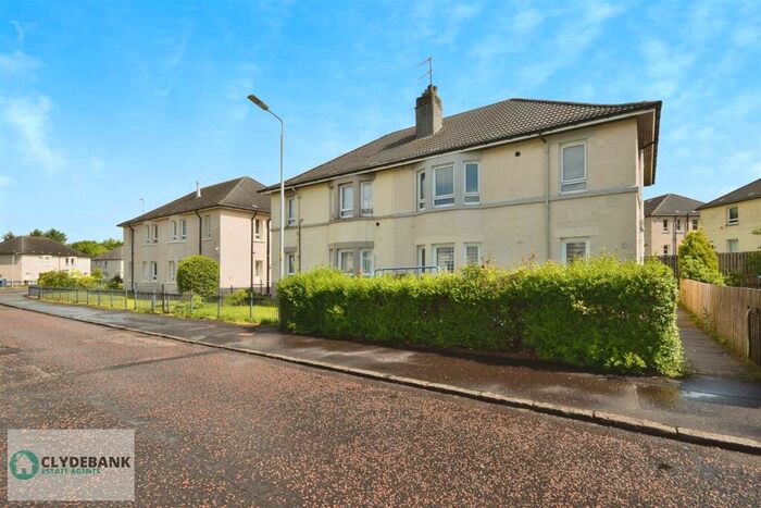 2 Bedroom Flat To Rent In Brucehill Road, Dumbarton, G82