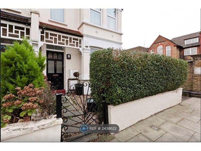 1 Bedroom Flat To Rent In Drayton Grove, West Ealing, W13