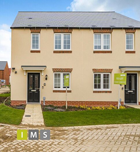 2 Bedroom Semi-Detached House To Rent In Rasen Road, Bicester, OX26