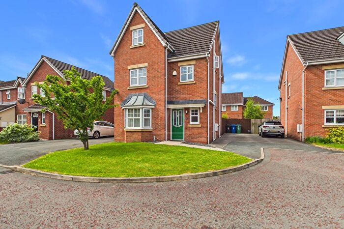 4 Bedroom Detached House For Sale In Longleat Close, Warrington, WA5