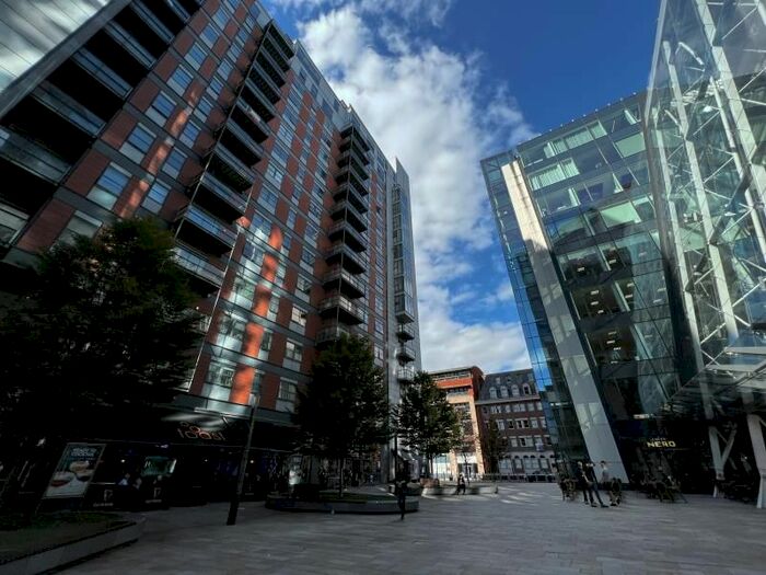 2 Bedroom Flat To Rent In Wellington Street, Leeds, LS1