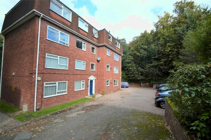 1 Bedroom Flat To Rent In Deepdale Court, A Birdhurst Avenue, South Croydon, CR2