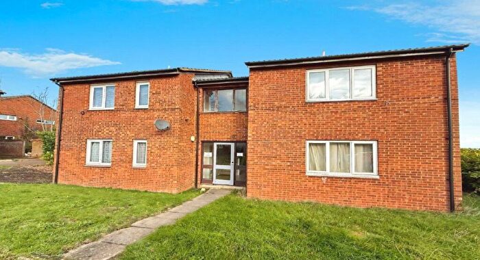 1 Bedroom Flat For Sale In Norbrek, Two Mile Ash, Milton Keynes, Buckinghamshire, MK8