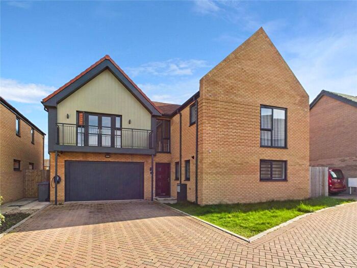 4 Bedroom Detached House To Rent In Holmhill Drive, Felixstowe, Suffolk, IP11