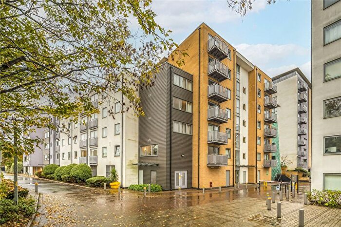 1 Bedroom Flat To Rent In Arizona Building, Deals Gateway, SE13