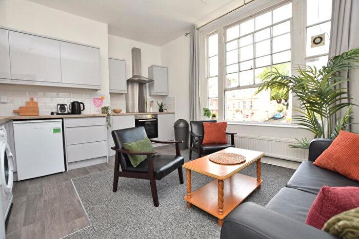 5 Bedroom Terraced House To Rent In Dowry Square, Hotwells, Bristol, BS8