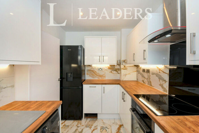 2 Bedroom Terraced House To Rent In Edgwood Drive, Green Street Green, BR6