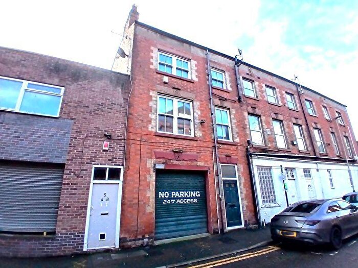 2 Bedroom Town House For Sale In Crafton Street West, Leicester City Centre, LE1