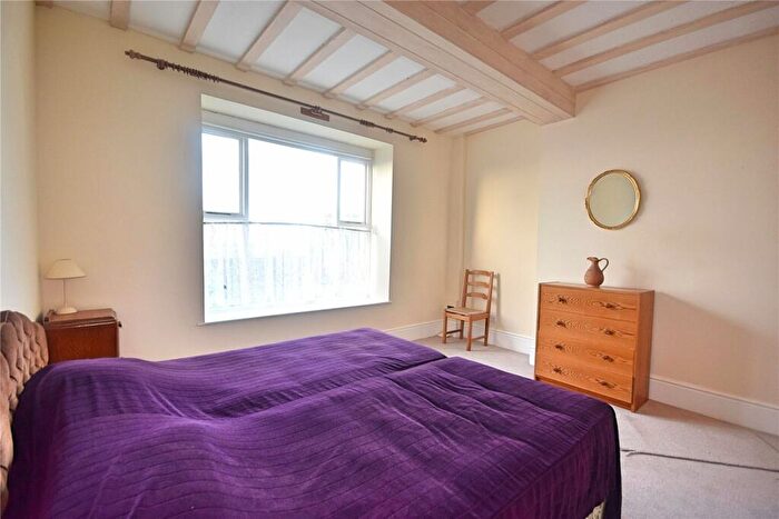2 Bedroom Semi-Detached House For Sale In Aberdovey, Gwynedd, LL35