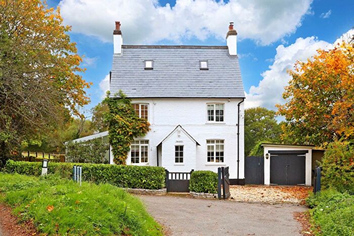 4 Bedroom Country House For Sale In Tower Road, Coleshill, Amersham, Buckinghamshire, HP7
