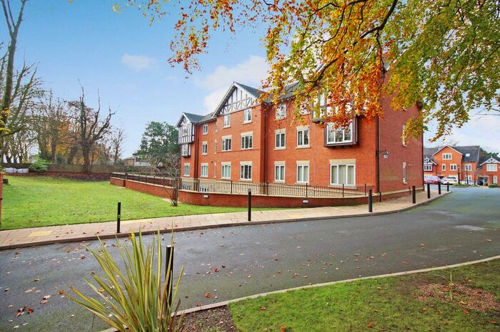 2 Bedroom Flat To Rent In Orchard Court, Bury, BL9