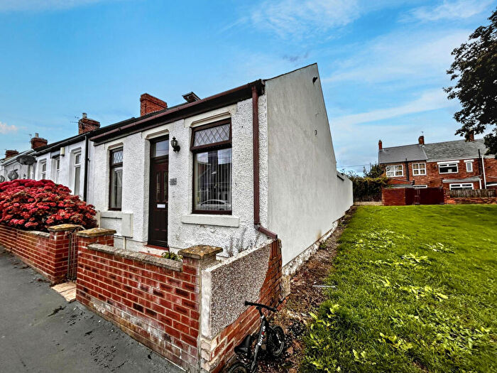 3 Bedroom Cottage For Sale In Front Street East, Penshaw, Houghton Le Spring, Tyne And Wear, DH4
