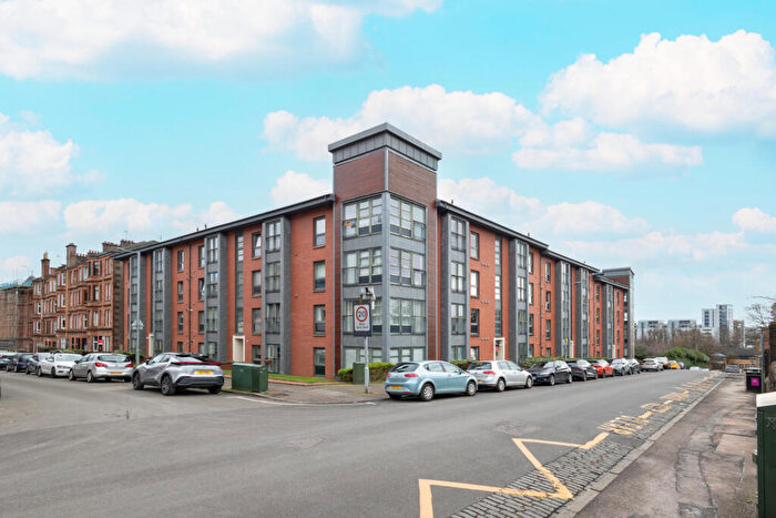 2 Bedroom Apartment For Sale In Thornwood Avenue, Glasgow, G11