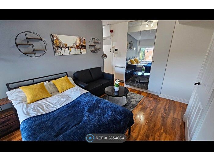 Studio To Rent In Birch Polygon, Manchester, M14
