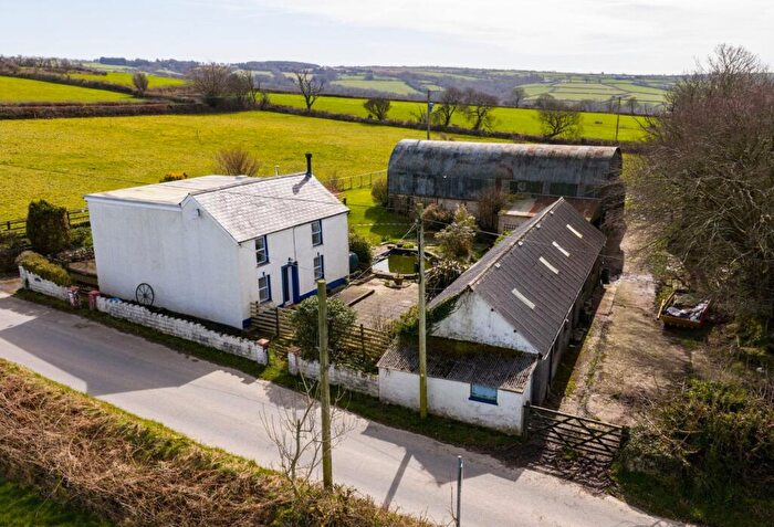 4 Bedroom Detached House For Sale In Tanglwst, Capel Iwan, SA38