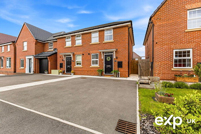 2 Bedroom Semi-Detached House For Sale In Hewers Way, Edwinstowe, NG21