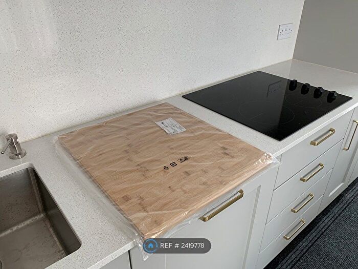 2 Bedroom Flat To Rent In London Road, Barking, IG11