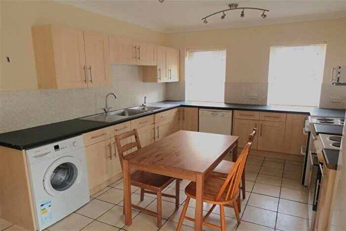 8 Bedroom House To Rent In Bedroom Detached House In Winton, BH9