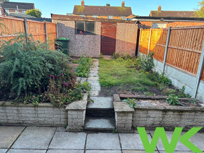 2 Bedroom Semi-Detached House For Sale In Stanway Road, West Bromwich, B71