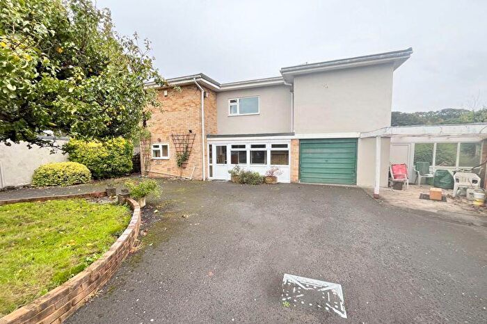 5 Bedroom Detached House For Sale In Underhill Drive, Uphill -, BS23