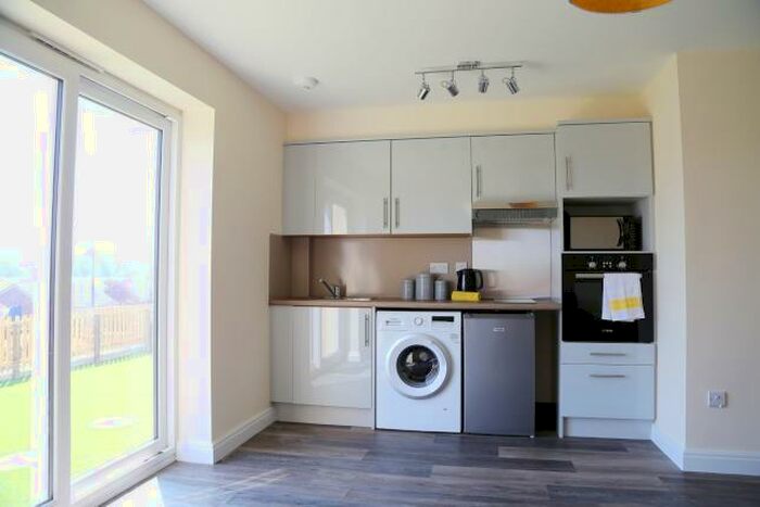 1 Bedroom Flat To Rent In Wern Terrace, Port Tennant, Swansea, SA1