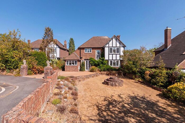 4 Bedroom Detached House For Sale In Rushington Avenue, Maidenhead, SL6