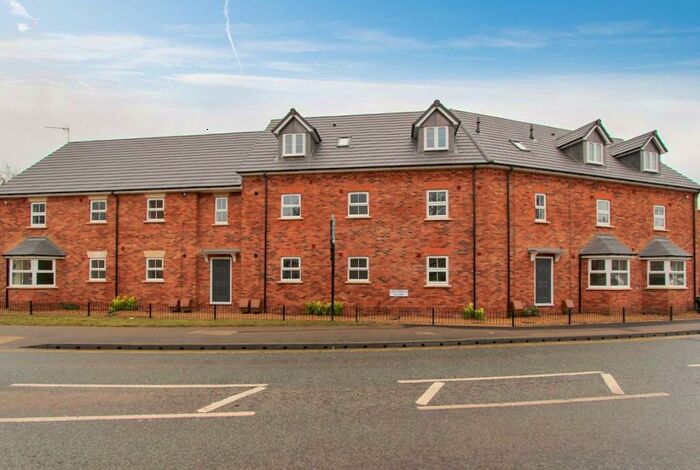 2 Bedroom Flat To Rent In Leckbridge Court, Leighton Buzzard, LU7