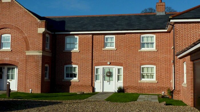 3 Bedroom Terraced House To Rent In Lower Woodside Farm, Brookmans Park, AL9