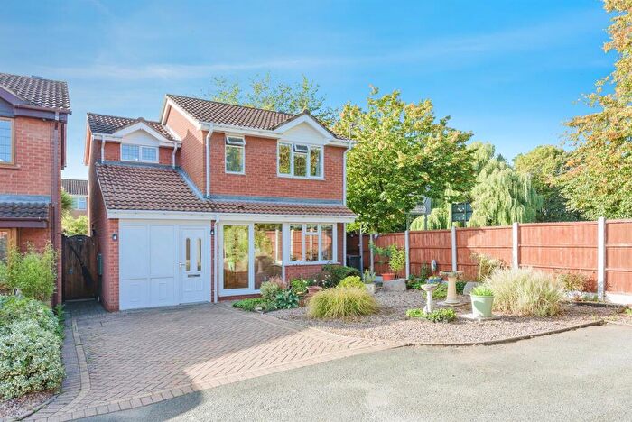 3 Bedroom Detached House For Sale In Choyce Close, Atherstone, CV9