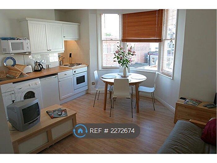 1 Bedroom Flat To Rent In Steyne Mansions, Brighton, BN2