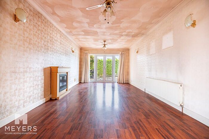 2 Bedroom Detached Bungalow For Sale In Brockley Road, Bournemouth, BH10