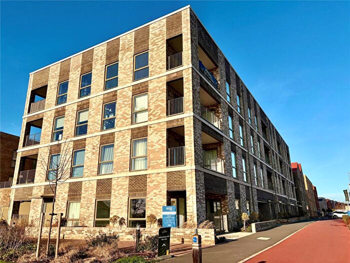 2 Bedroom Apartment For Sale In Marleigh Park, Newmarket Road, Cambridge, CB5