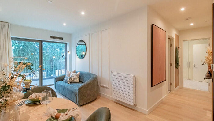 2 Bedroom Flat For Sale In Royal Crest Avenue, Newham, London, E16