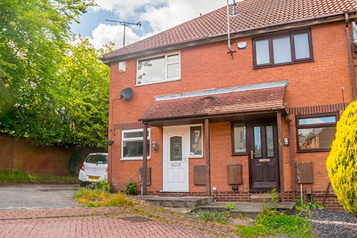 2 Bedroom Semi Detached House To Rent In Ibbetson Croft, Morley, Leeds, LS27