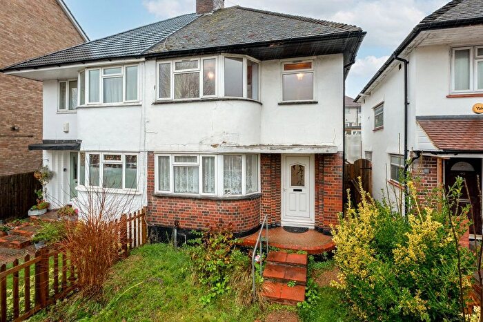 3 Bedroom Semi Detached House For Sale In Benhill Avenue, Sutton, SM1