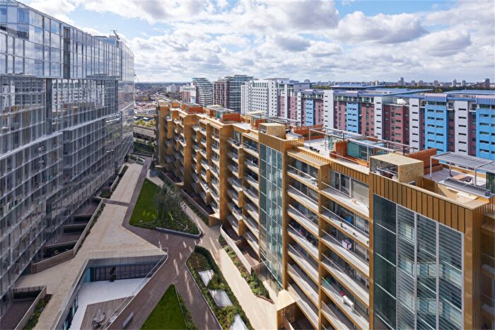 1 Bedroom Apartment To Rent In Bessborough House, Wandsworth, SW11