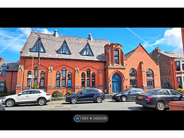 2 Bedroom Flat To Rent In Rundle Road, Liverpool, L17