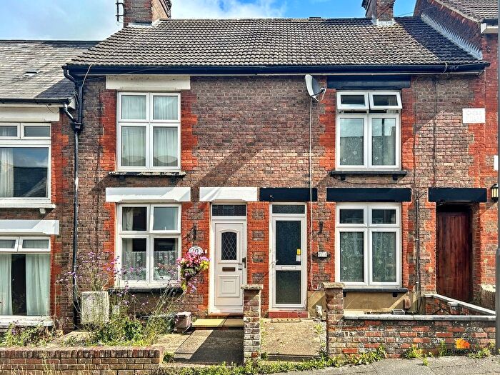 2 Bedroom Terraced House To Rent In Queens Road, Chesham, HP5