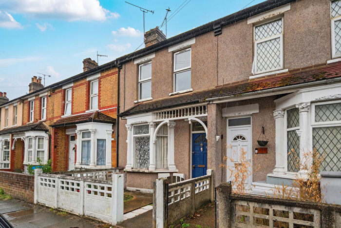 3 Bedroom Terraced House For Sale In Thanet Road, Erith, DA8
